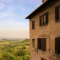 Zašto kuće u Italiji koštaju jedan evro? Procenitelj objašnjava šta se krije iza oglasa