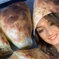 Domaća hrana bez filozofiranja: Fud-blogerka Milica Radović otkriva najbolji recept za neodoljive trougliće sa sirom