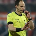 Srpski sudija dao dva žuta kartona igraču za 60 sekundi u Ligi Evrope: Radovao se tim kojeg je Zvezda izbacila