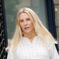 Bio je stjuard i u Beogradu poznat po lepoti! Ovo je prvi muž Verice Rakočević i otac Elene Karić: Sada je direktor…