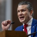 Nova odluka Pentagona izazvala bes novinara: Žele da određuju šta sme da bude objavljeno, više američkih medija odbilo da…
