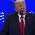 "Sramota" Tramp "vuče uši" evropskim liderima u Davosu