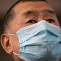 Džimi Laj izbegao doživotnu robiju, bivšem medijskom tajkunu iz Hongkonga 20 godina zatvora zbog kovanja zavere i dosluha sa…