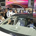 Prodaja automobila u Kini smanjena šesti mesec zaredom