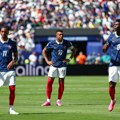 Francuska - Senegal: Milimetar do šoka! Stativa! Trikolori saterani u ćošak!