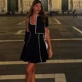 Atina Tošić započinje novi život u Milanu! Već otputovala u Italiju, školarina skoro 90.000 €, a Jelena i Duško doneli posebnu…