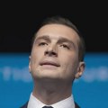 Бардела поново изабран за лидера француске деснице са 98,98 одсто гласова: Истовремено, десетине хиљада људи протестовало…