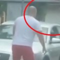 Nesvakidašnja scena u Vršcu! Stravičan sukob dva muškarca na ulici, jedan izvadio mačetu! (video)