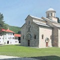 Manastir Dečani: Zaustaviti diskriminaciju Srba na KiM