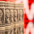 S&P: Dominacija dolara ‘nagrižena na rubovima’