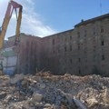Počelo rušenje kompleksa nekadašnje „Sutjeske“ u Bulevaru despota Stefana FOTO