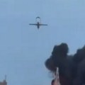 (Video) Gori ruski aerodrom: 1.000 kilometara od fronta! Ukrajina ponovo udara na Putinove bombardere, tvrde da su uništili…