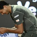 Ludnica u Rimu: Meč prekinut zbog dima, pa završen u 2 ujutru - i desio se šok!