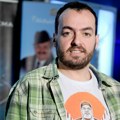 Nenadu Okanoviću se zbog bolesti promenio glas, morao na hitnu operaciju: "Gurao sam prst u usta kako bih povraćao"
