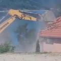 Teška mehanizacija na Gazivodama, nastavljeno rušenje objekata u vlasništvu Srba