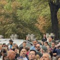 Dejan Bodiroga stigao na okupljanje studenata i građana kod Rektorata