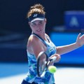 Skandalozno: Češka teniserka (18) dobila sramotne poruke zbog poraza, gnusne "želje" šokirale tinejdžerku