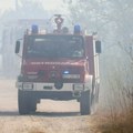 Požar u Baru blizu stambenih objekata, na terenu vatrogasne i spasilačke ekipe