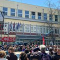 Studenti u blokadi DIF-a u Novom Sadu: Kolegu fizički napala dvojica maskiranih lica na Keju