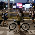 Блокаде настављене у неколико градова: Аутокоманда на кратко била затворена, до доласка полиције