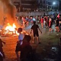 Najmanje tri osobe poginule u požaru tokom demonstracija u Indoneziji