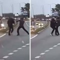 Makljaža u Novom Sadu: Sevale pesnice nasred ulice, tuča zaustavila saobraćaj