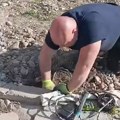 Šok u restoranu na jugu Srbije Razbio beton pa zanemeo od prizora! Nisu mogli da zamisle da se ovde sakrivao! Usledila drama…