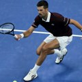 Medvedev diskvalifikovan, Đoković u finalu Pekinga