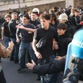 Rim: napadnuti kordoni kod Koloseuma, privedeno više od 200 mladih