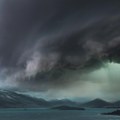 Nevreme krenulo sa zapada: Dve snažne olujne ćelije stigle do Hrvatske, idu ka istoku /foto/