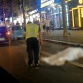 Prvi snimci sa mesta jezive nesreće u Bulevaru: Poginuo motociklista u sudaru sa automobilom, saobraćaj bio obustavljen…