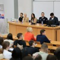 U Kragujevcu održana edukativna tribina „Bezbednost mladih u saobraćaju“