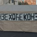„Sex and The Građanska neposlušnost“: Slika iz Zemuna sa blokada je podsetila ceo internet na čuvenu seriju