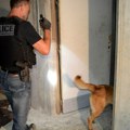 Roditelji se uznemirili zbog čudnog mirisa koji je dopirao iz sobe svog sina, a kada je došla policija - ostali su u šoku!