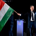 Peter Mađar proglasio pobedu na izborima, Orban priznao poraz - Tisa osvojila dvotrećinsku većinu u mađarskom parlamentu