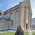 "Ne pričam sa ocem jer sam promenila veru" Pevačica se krstila na Spasovdan: "Nije mi čestitao ni rođendan"