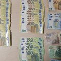 Hteli da unesu više od 30.000 evra u Srbiju, pa pokušali da podmite policiju! Drama na Aerodromu "Nikola Tesla": Uhapšeni…