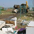 Lokalna vlast opet čisti deponije za slikanje, najavljuju i strategiju, samo još da kupe kamere sa solarnim panelima