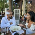 KOLEVKA SA BALDAHINOM I VELIKI LABUD Anita i Luka pokazali sobu za ćerku Aleksiju: Napravili pravu bajku, fanovi ostali bez…