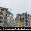 U ruskim napadima ubijeni civili, pogođena energetska postrojenja širom Ukrajine