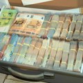 Na atlantiku zaplenjeno 2,7 tona kokaina, šef i tri člana kartela uhapšeni u Srbiji