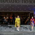Na ceremoniji otvaranja 22. Serbia Fashion Week-a Novi Sad u svet poslao zadivljujuću sliku sinergije modne i operske…
