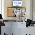 Robotska ruka kompanije Yandex premešta 1.500 predmeta na sat
