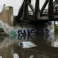Južnu Kaliforniju pogodila oluja, poplavljen Long Bič, zatvoreni putevi