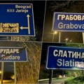 Ne daju Srbi sa Kosova svoje pismo! Nazivi opština na albanskom jeziku sinoć prelepljeni ćirilicom (foto)