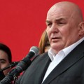 Palma je dobio spomenik u Jagodini koji izgleda kao torta u fontani: „Kao da je neko uzeo voštanu figuru iz onog njihovog…