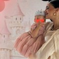 Veselje u porodici anđele Đuričić: Tetka priredila žurku iz bajke maloj Nikoliji - tek da vidite skup poklon: "Volim te" (foto)…
