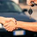 Upozorenje kupcima automobila Prevarant hara Beogradom, ostavlja ljude bez dinara i bez kola!
