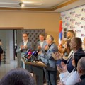 (Video, foto) Srpska lista proglasila apsolutnu pobedu: Slavlje u Kosovskoj Mitrovici