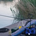 Ulovio džinovskog soma, strpao grdosiju u gepek bez trunke vode i odvezao je, meštani u neverici: "Ovo je strašno!"